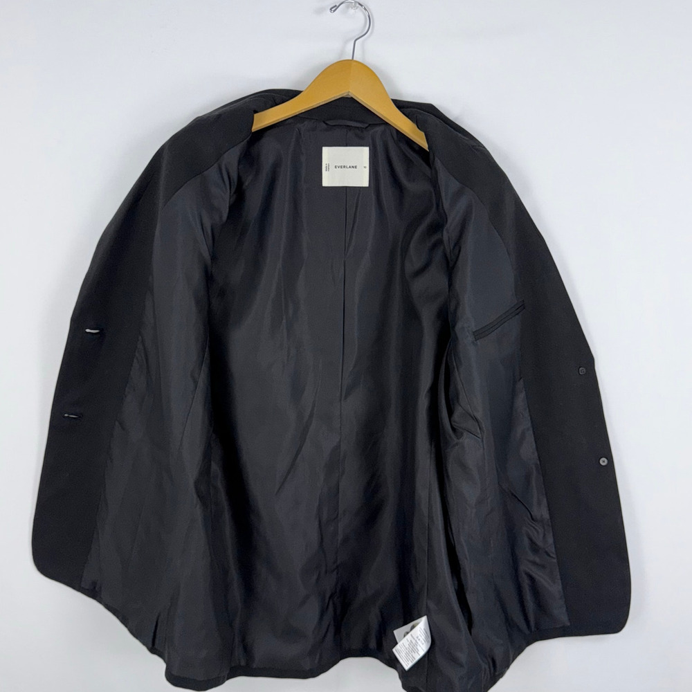 Everlane The Tencel Oversized Blazer Women's Size 10 Black Preppy Modern - Picture 7 of 15